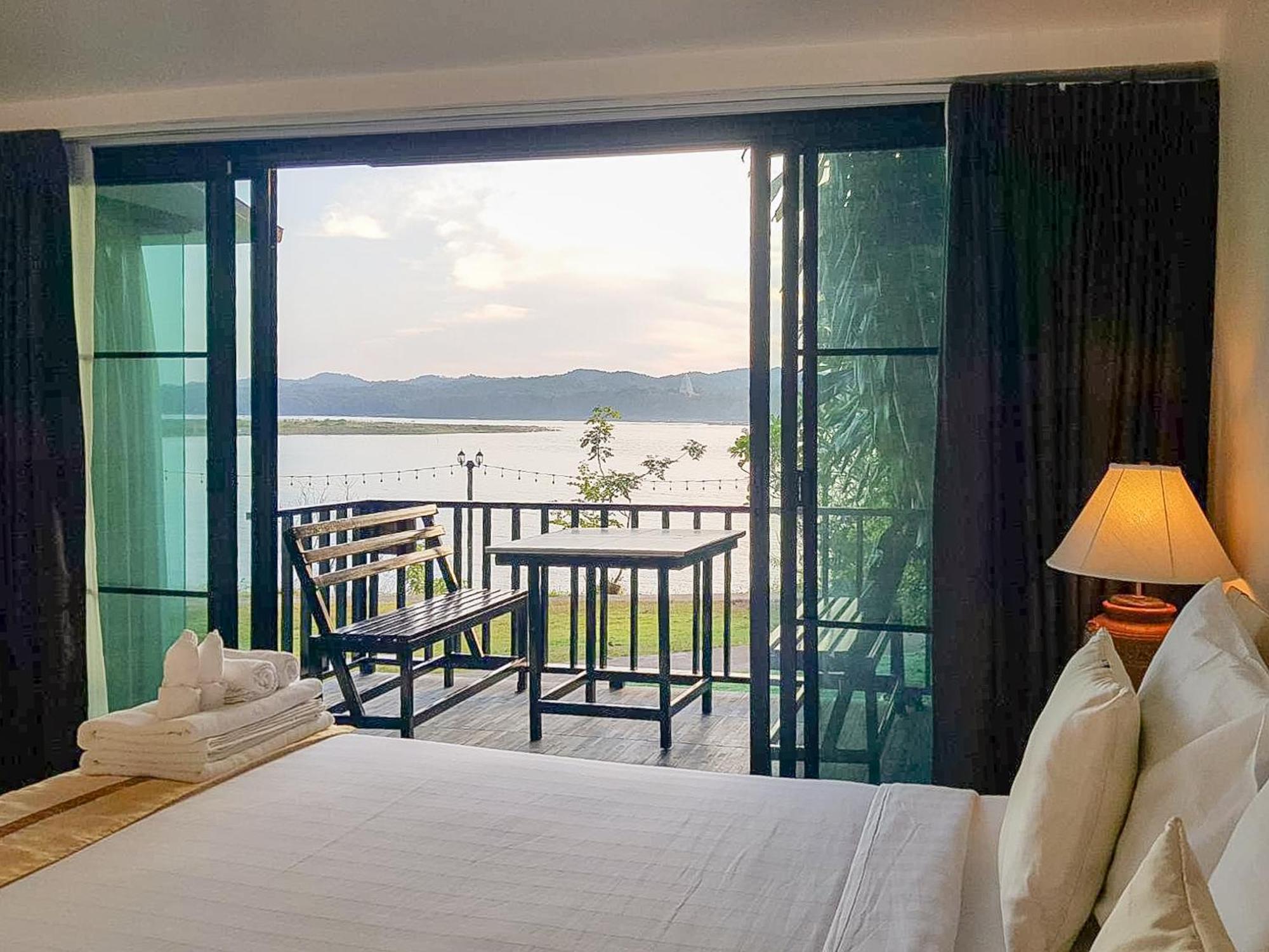 Phornpailin Riverside Resort Sangkhla Buri Zewnętrze zdjęcie